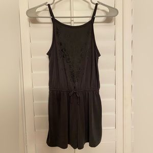 MUDD Junior Girls Size 10 Charcoal Gray Romper Adjustable‎ Straps